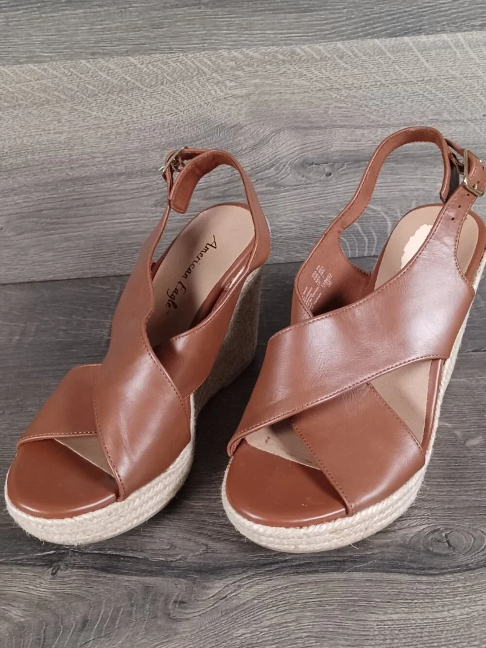 American Eagle Women's Size 8.5 Brown Wedge Heels With Buckles